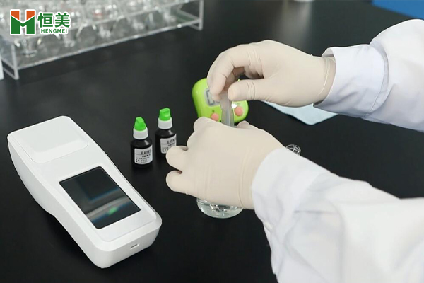 手持水质检测仪检测亚硝酸盐操作视频